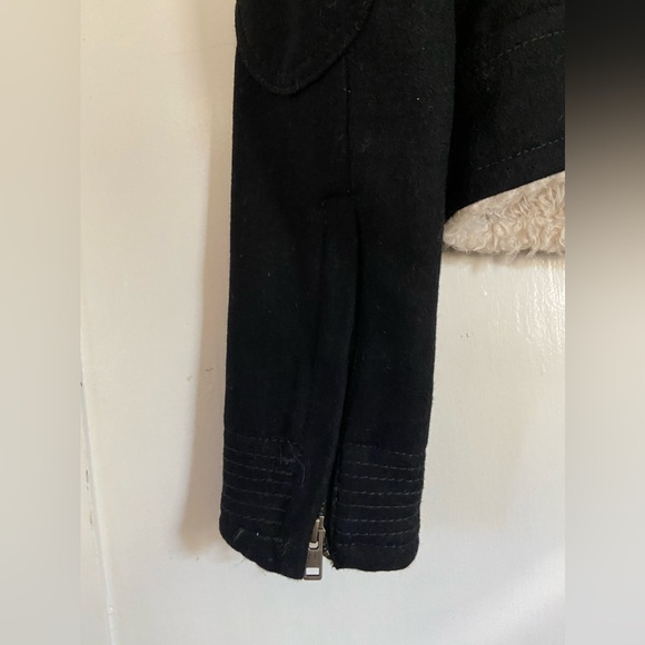 American eagle Faux Fur wool lined black jacket zip up jacket size XS - Picture 5 of 7